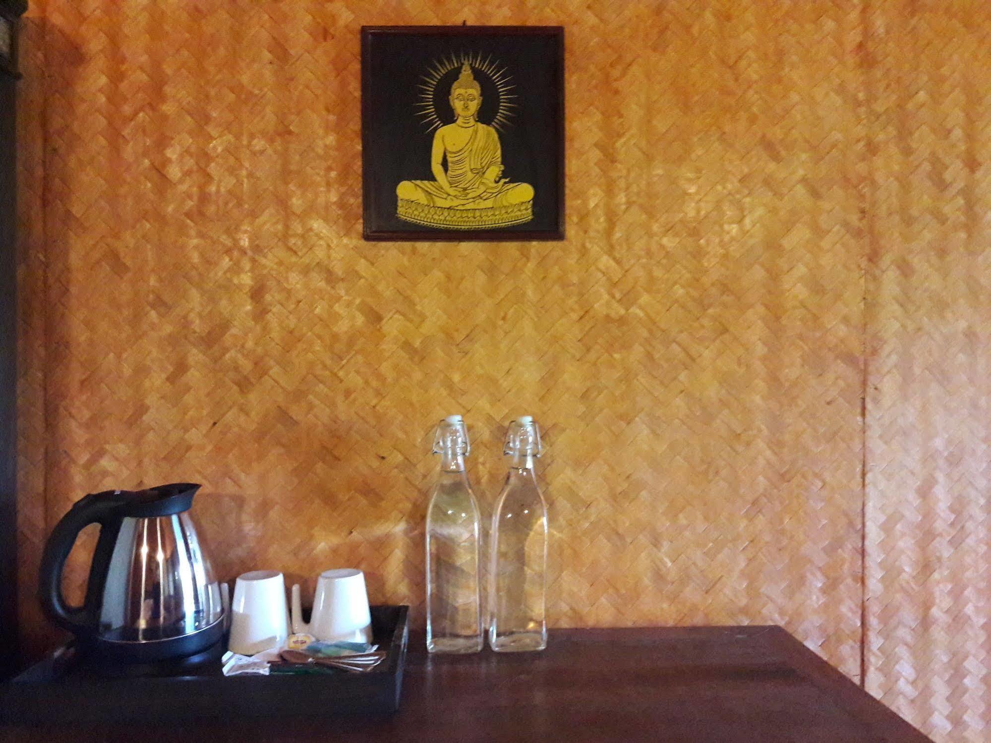 Little Village Chiang Mai Hang Dong Exterior foto